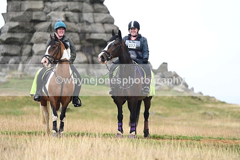 DSC_1985 - Time at Statue 12:13 to 12:32