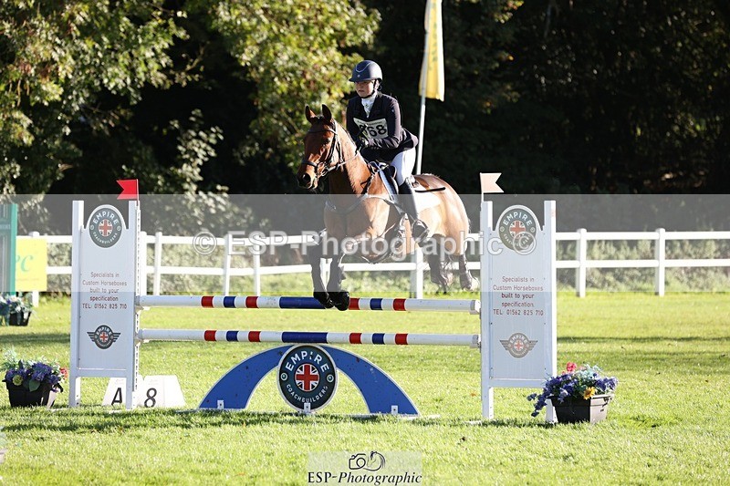 231022-095842-24235 - 668-BOWHAYLANDS.SKYFALL-Miya.Johns-TrotUp+SJ