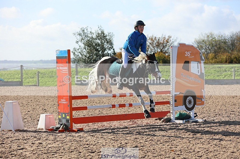 251025-143726-01642 - Cls 31 to 34 All 128cm and 138cm classes