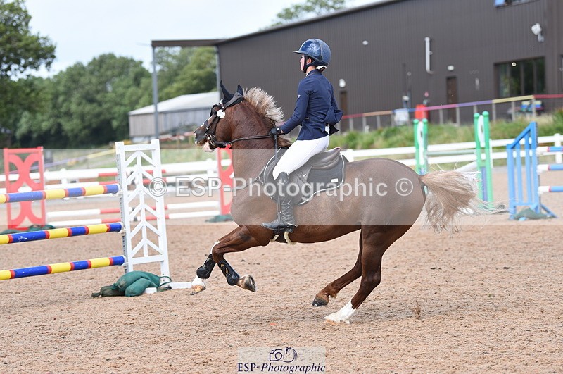 230715A-151114-01663 - Cls 7 1.15m Members Cup