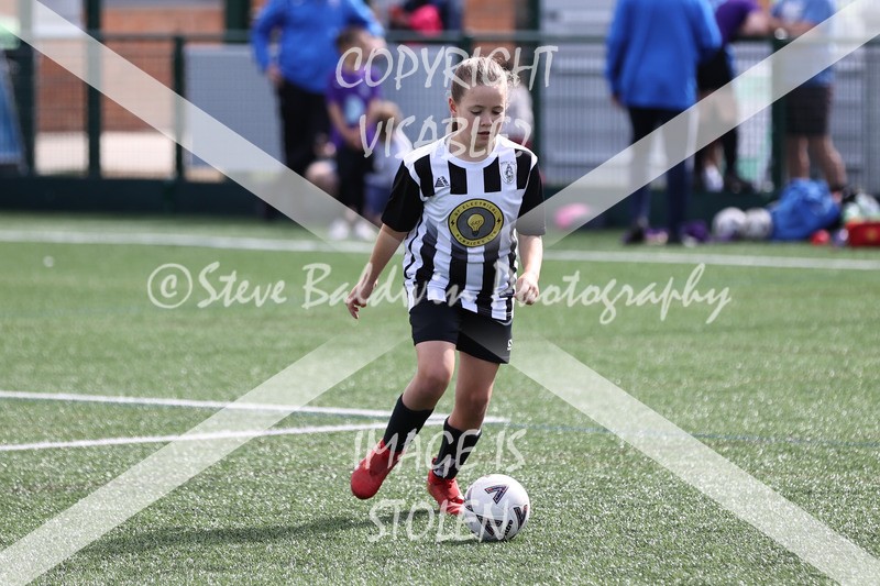 1DX30524 - Sat 13th U9 Girls