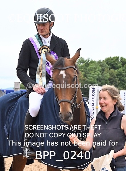 BPP_0240 - CLASS 25 SUN HOYS Redpost Equestrian Senior Foxhunter Second Round
