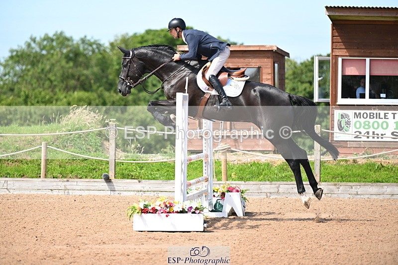 240718A-114326-04852 - Cls 1, 3 Star Small Tour 1.35m