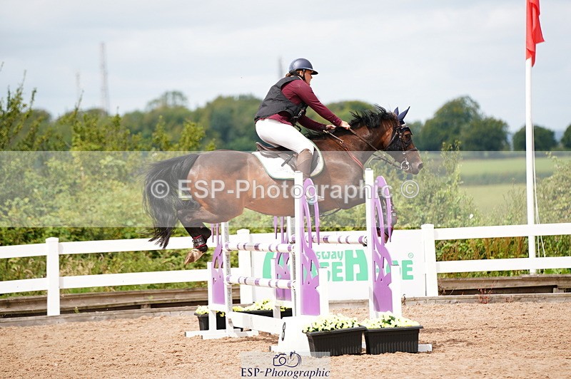 240804A-121234-10759 - Cls 51 1.05m Amateur Qualifier