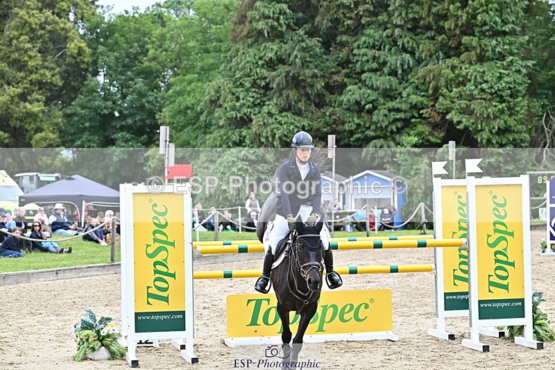 250524A-131236-11312 - D-409-Kirsty.Chabert-HERALDIKS.GIRL.OPPOSITION