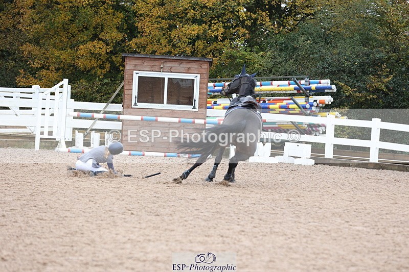 231112A-122820-04021 - Cls 19 Snr 1.05m Open