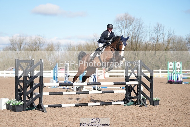 250316-110307-06011 - Cls 21 British Novice and 90cm