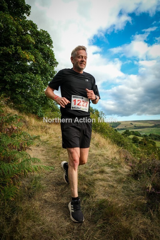 DSCF5573 - Reeth Fell race seniors