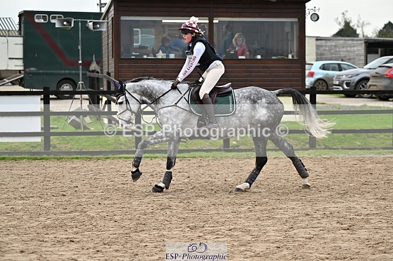 241110-153544-01267 - 80-85cm Arena Eventing