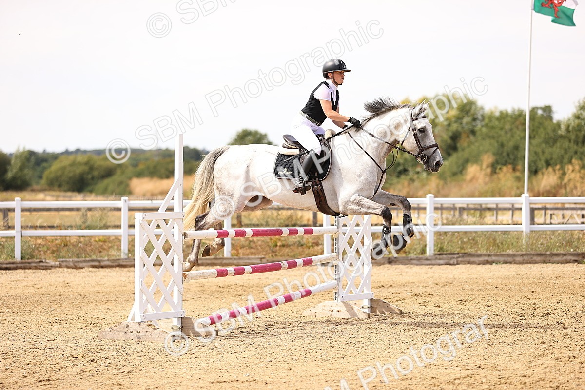 SBM_001235 - Class 4 - Senior Discovery - 1.00m Open