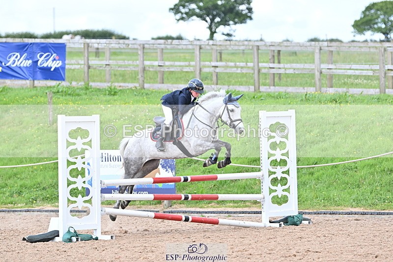 240628A-170613-01621 - Cls 5 Stepping Stones 128cm + 138cm