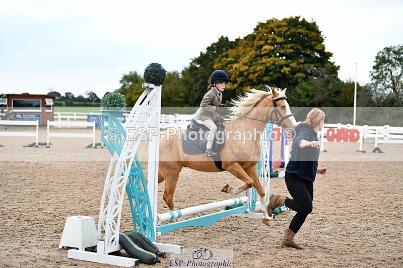 241013B-092241-00176 - Cls 1 Clear Round