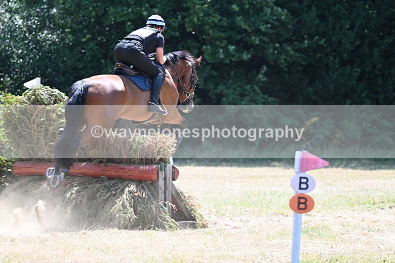 WJ7_5530 - Time 12:37 to 12:38 last rider