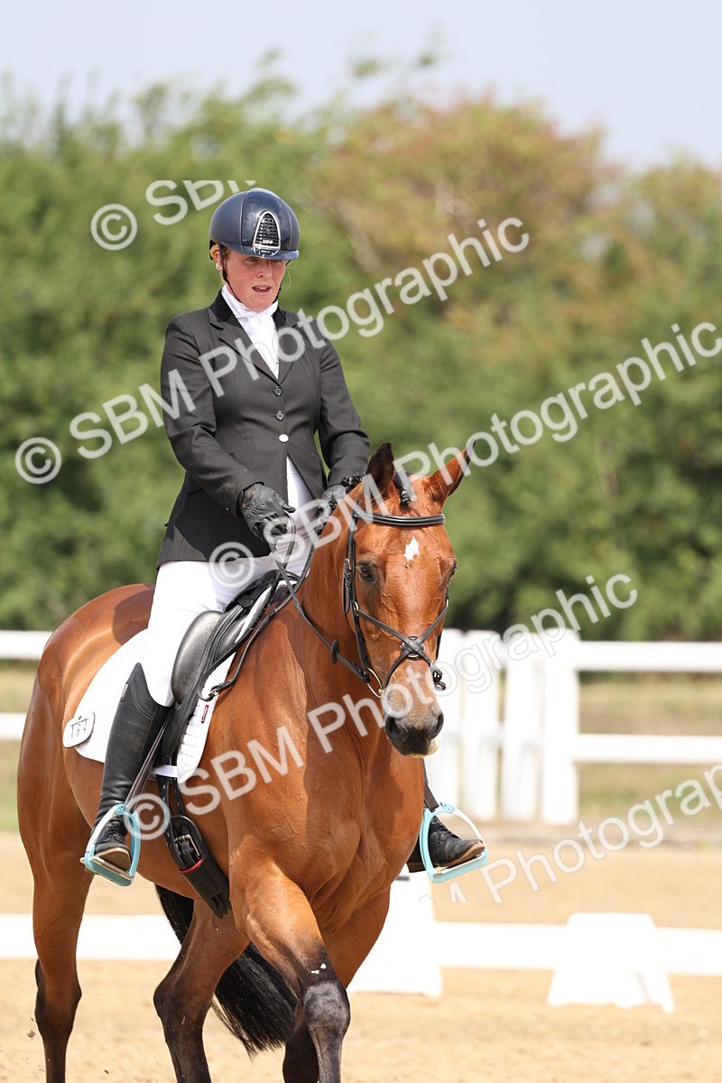 SBM_006178 - Class 6 - novice 6 - 11.50-12.46