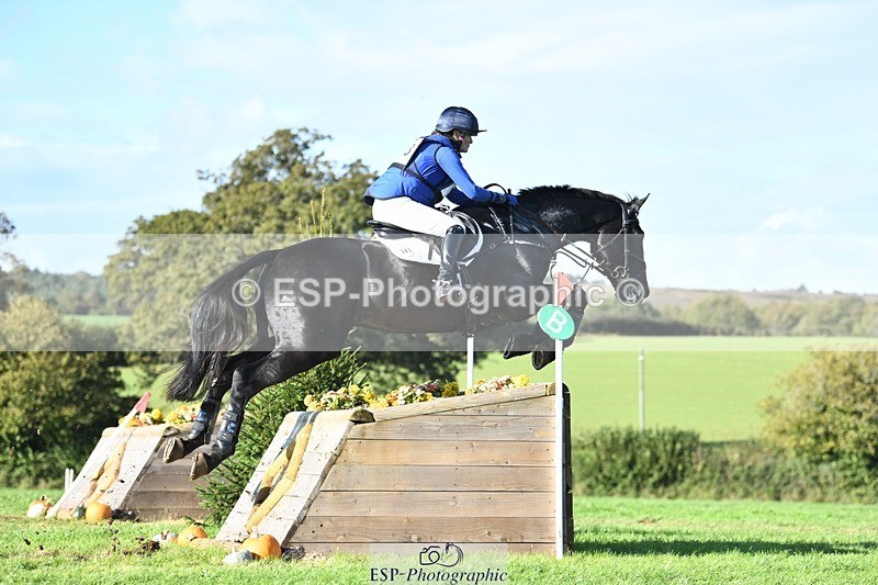 231022-143417-29041 - 343-MIDNIGHT.ROLLERCOASTER-Alison.Lidstone-XC