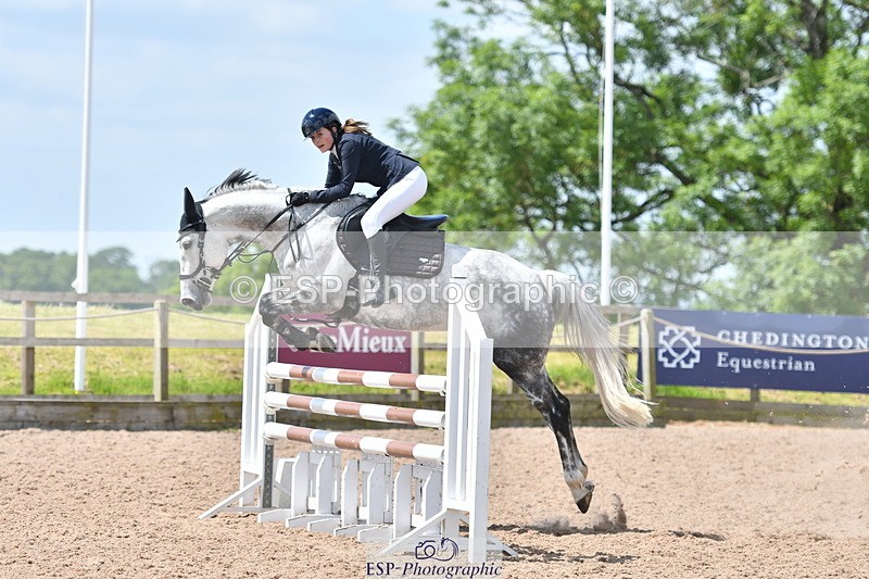 240609A-113314-04615 - Cls 17 Snr 1.05m Open