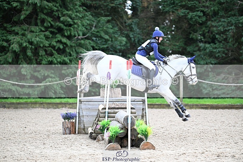 241117-122027-03974 - Cls 2 80-85cm 11.20 to 12.30