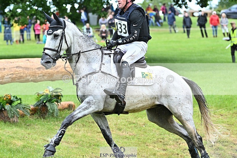 240526-124901-22218 - 433-EN_TARO_DES_VERNIER-Oliver_Townend