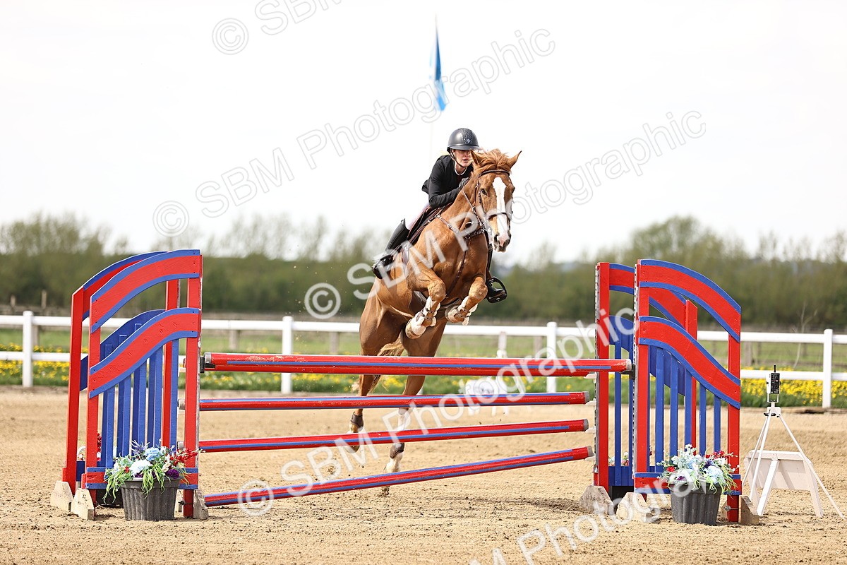 SBM_002267 - Class 11 - Senior newcomers - 1.10m