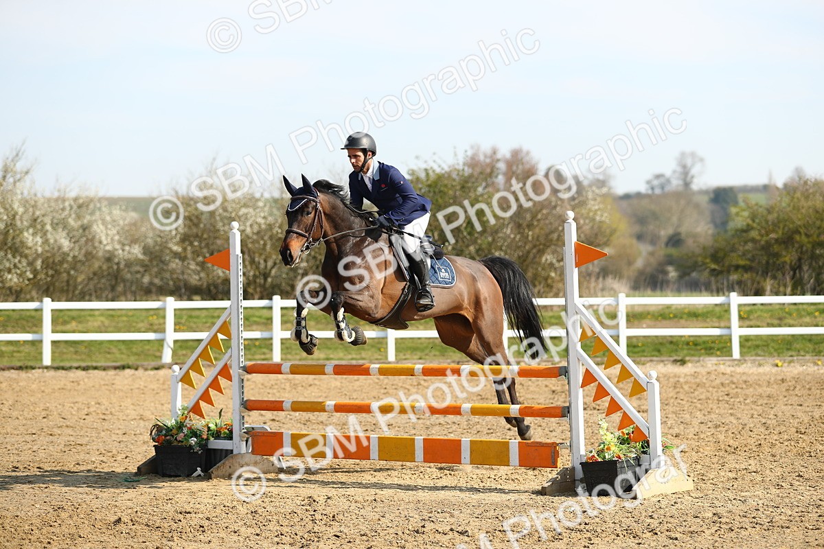 SBM_002008 - Class 8 - Senior British Novice - 90cm