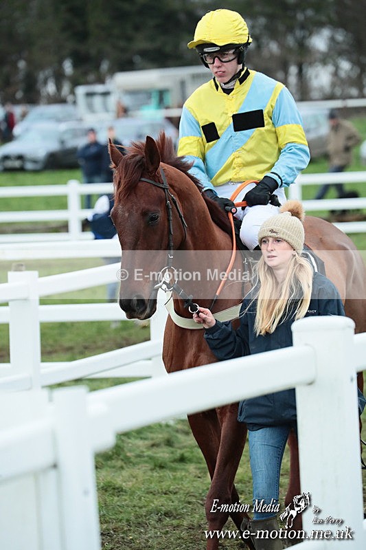 PtP 141225  2482 - New Forest Hounds PtP Larkhill 14/12/25