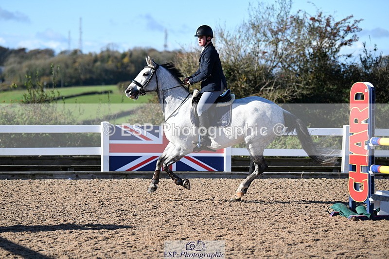 231110A-132250-00544 - Cls 5 Newcomers & 1.10m Open