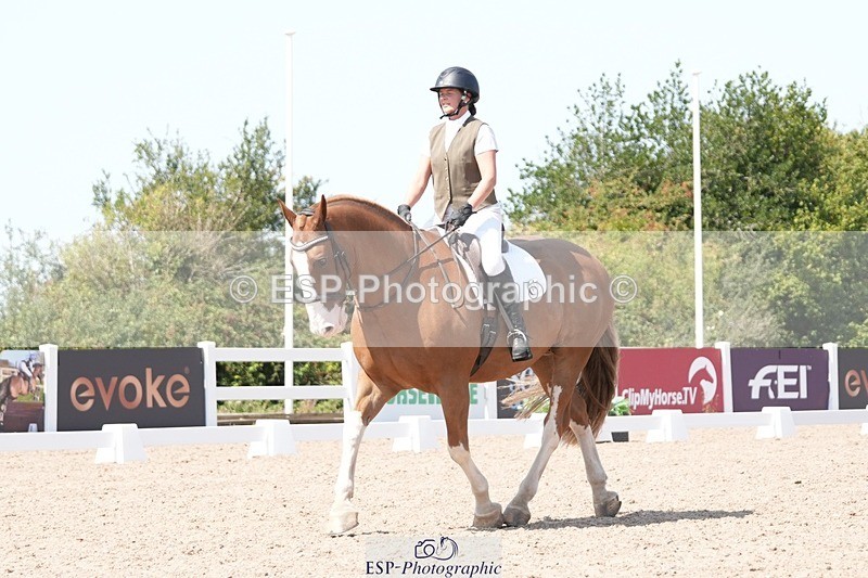 250817-141058-10604 - 048-Kirsty.ClackworthyStitch