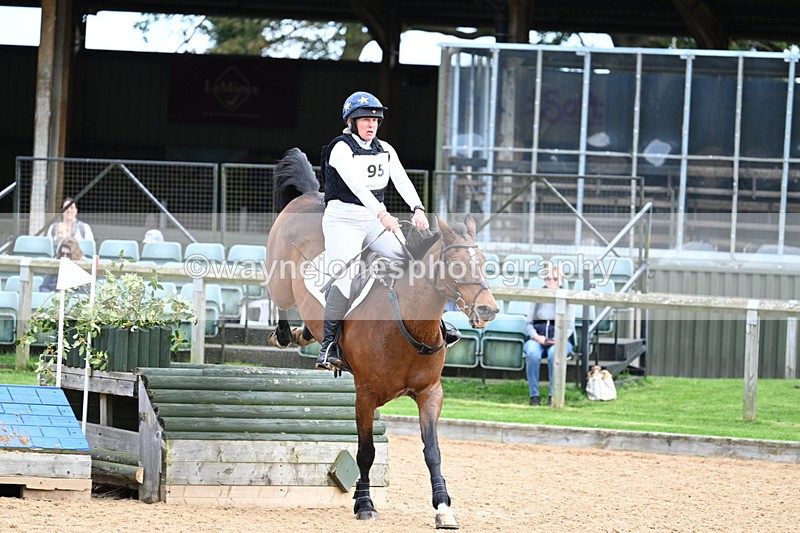 WJ7_4989 - Time 15:31 to 15:55