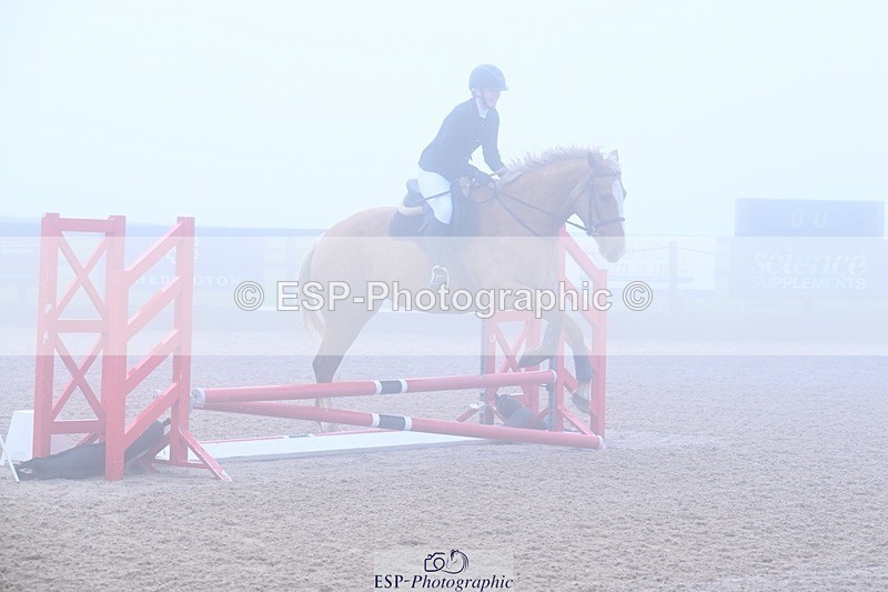 251115-093327-00315 - Cls 19 Clear Round 40cm