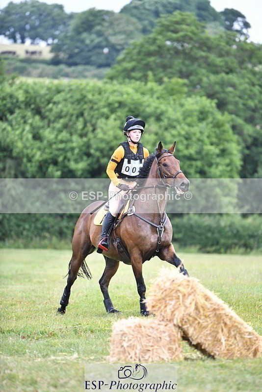 230625-095100-00926 - XC 90cm 9.45 to 11.00