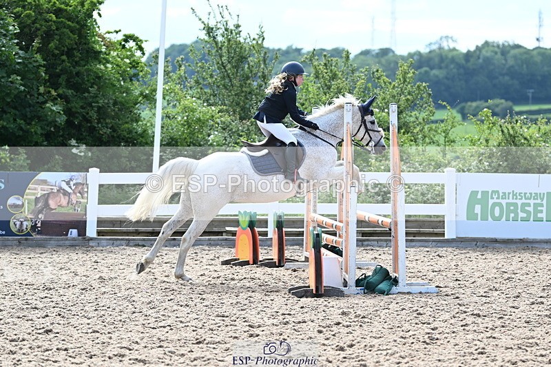 240611A-172539-00563 - 70cm