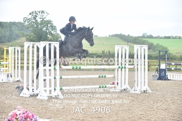 JAC_4906 - CLASS 16 SUN Senior Newcomers/ 1.10m Open