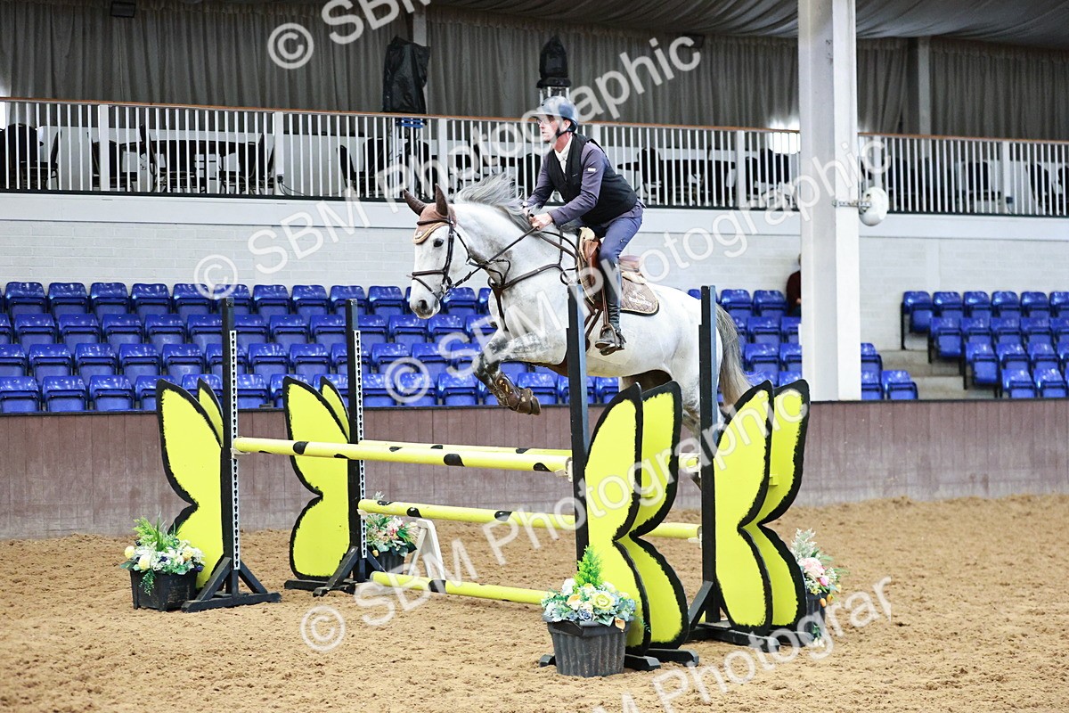 SBM_001520 - Class 4 - Senior Newcomers 1.10m