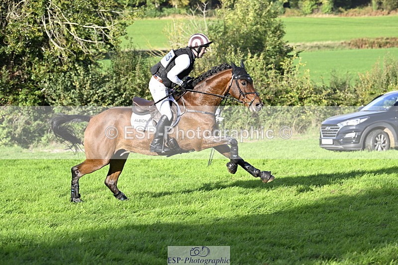 251024A-160315-15139 - C-255-Rupert.Batting