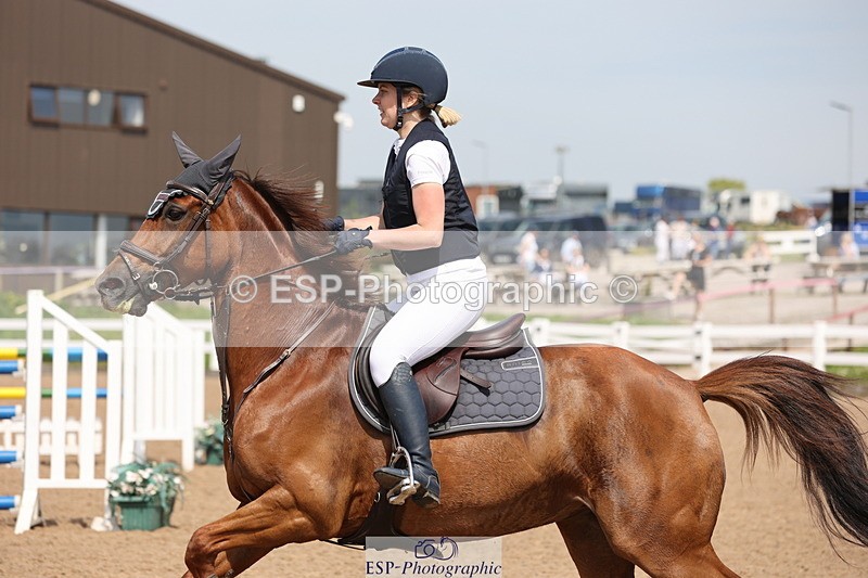 240510A-144615-07841 - Cls 17 1.05m National Am Quali