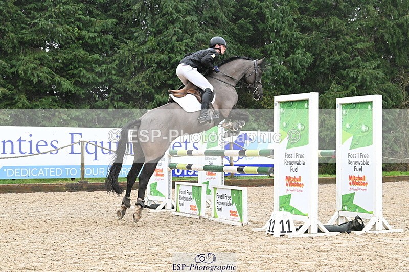 250215A-124431-00708 - Cls 4 Newcomers and 1.10m Open