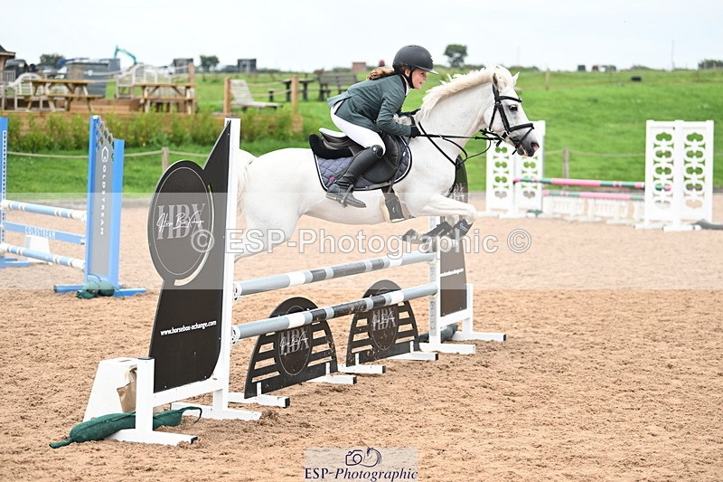 240907A-122946-01643 - Cls 3 Pony Medium Team 80cm & 90cm