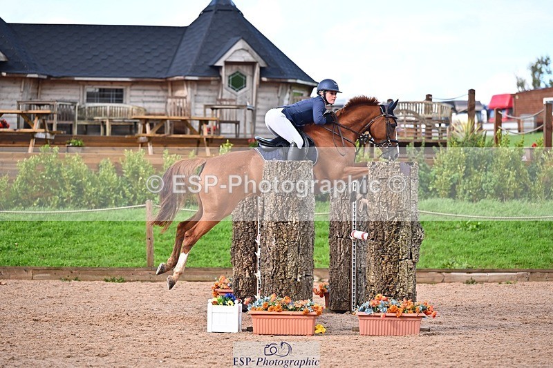 250912-162003-05425 - Cls 13 Snr 1.05m and 1.10m