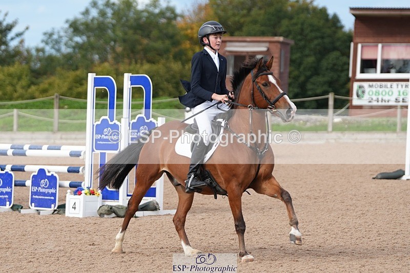 250921-102116-02167 - Cls 4 Pony British Novice and 80cm