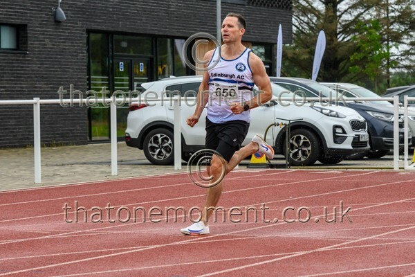 ComMast25-911031 - Track Male Set Two