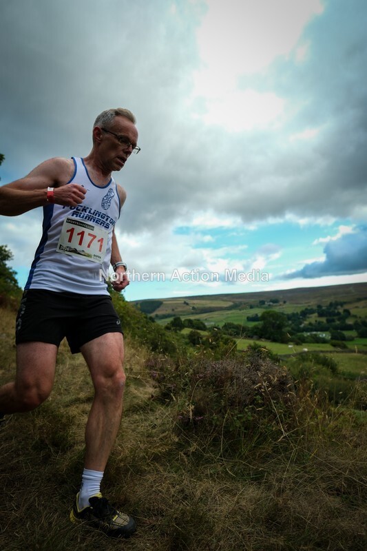 DSCF5277 - Reeth Fell race seniors