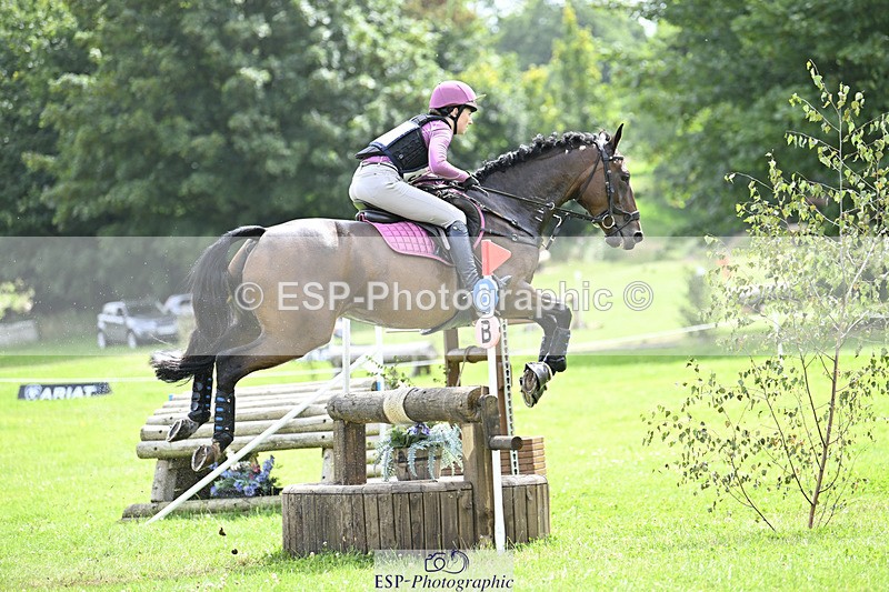 240804-120539-12538 - 367-Florrie_Ball-POLMARK_JAY_WALK