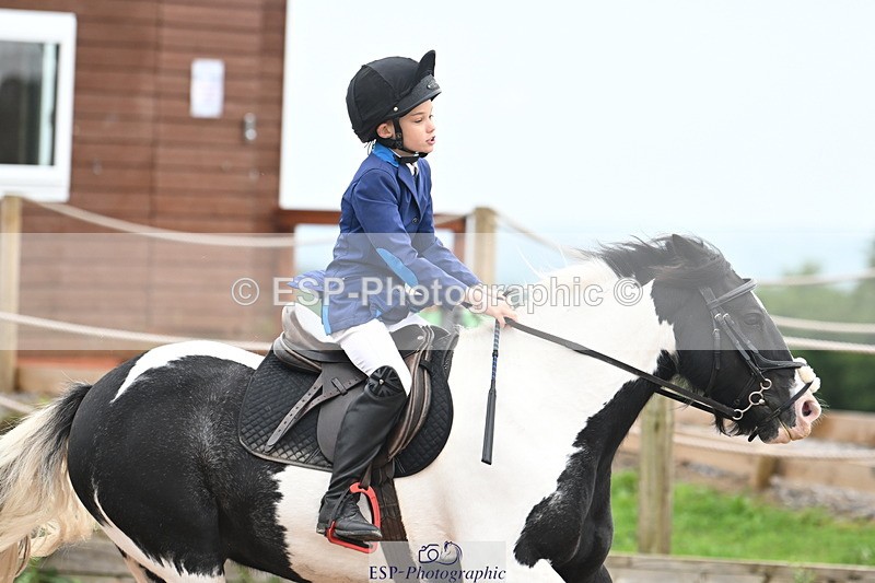 240907A-124223-01731 - Cls 3 Pony Medium Team 80cm & 90cm