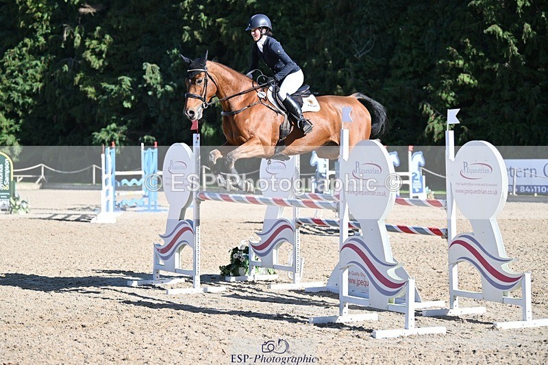 231022-123616-26740 - 362-GLOBAL.AMARETTO-Charlotte.Agnew-SJ