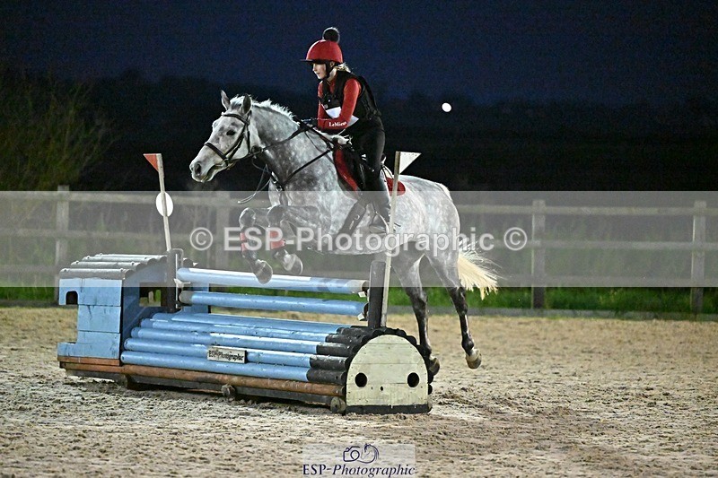 241110-170225-01539 - 90-95cm Arena Eventing