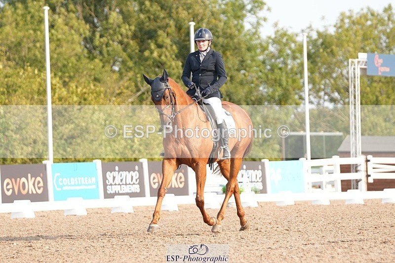 250817-083609-07279 - 142-Emma-Jane.BrownLord.in.Red