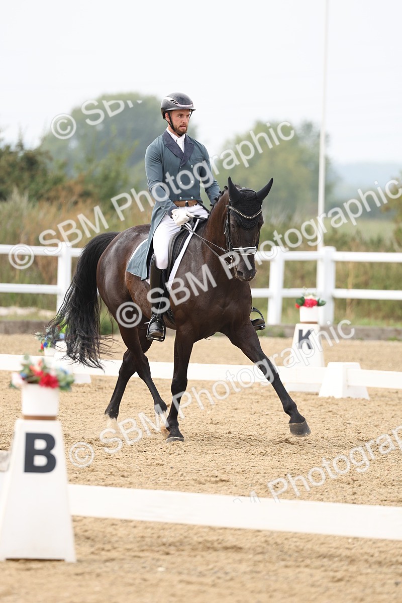 SBM_008321 - Class 10 - FEI INT I - 16.10-16.50