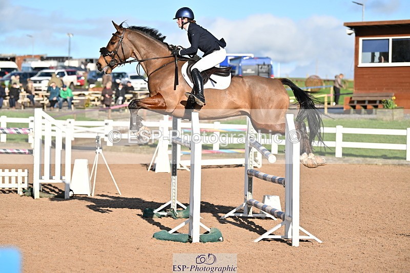 240224A-151421-04093 - Cls 15 Foxhunter and 1.20m Open