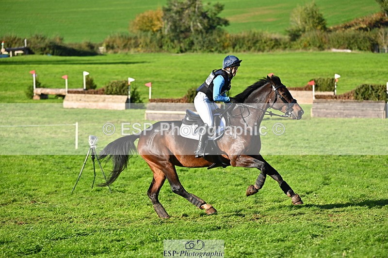 251025A-150848-21379 - G-559-Eleanor.Dunachie