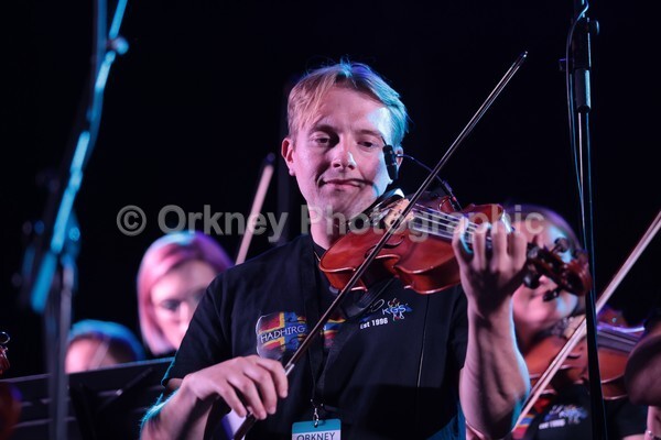  - Hadhirgaan: 30 Years Young